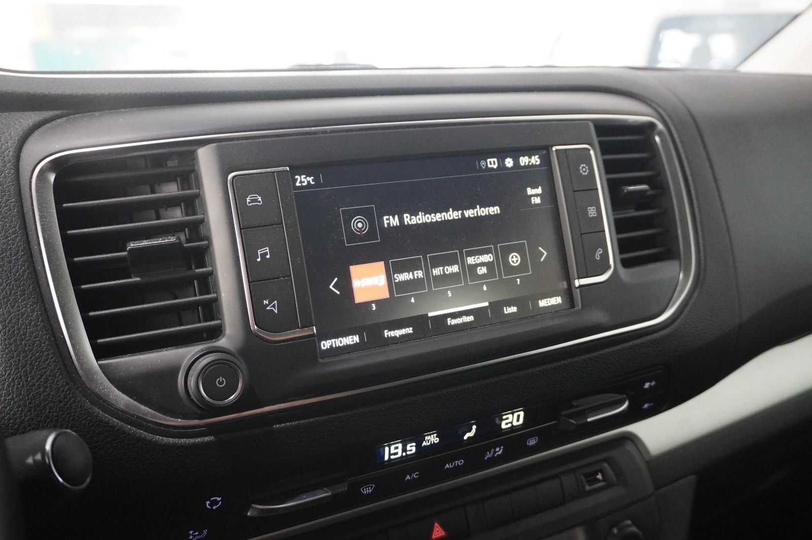Fahrzeugabbildung Opel Zafira Life 2.0D EDITION "M" NAVI/KAMERA/HUD/AHK