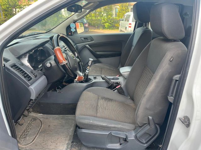 Ford Ranger XL Extrakabine 4x4 Bild 7