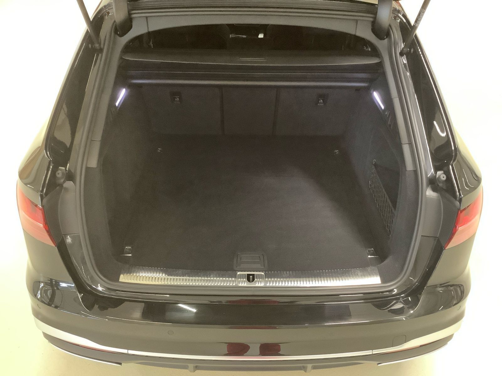 A4 Avant S line 35 TFSI S tronic,Kamera,LED,ACC,