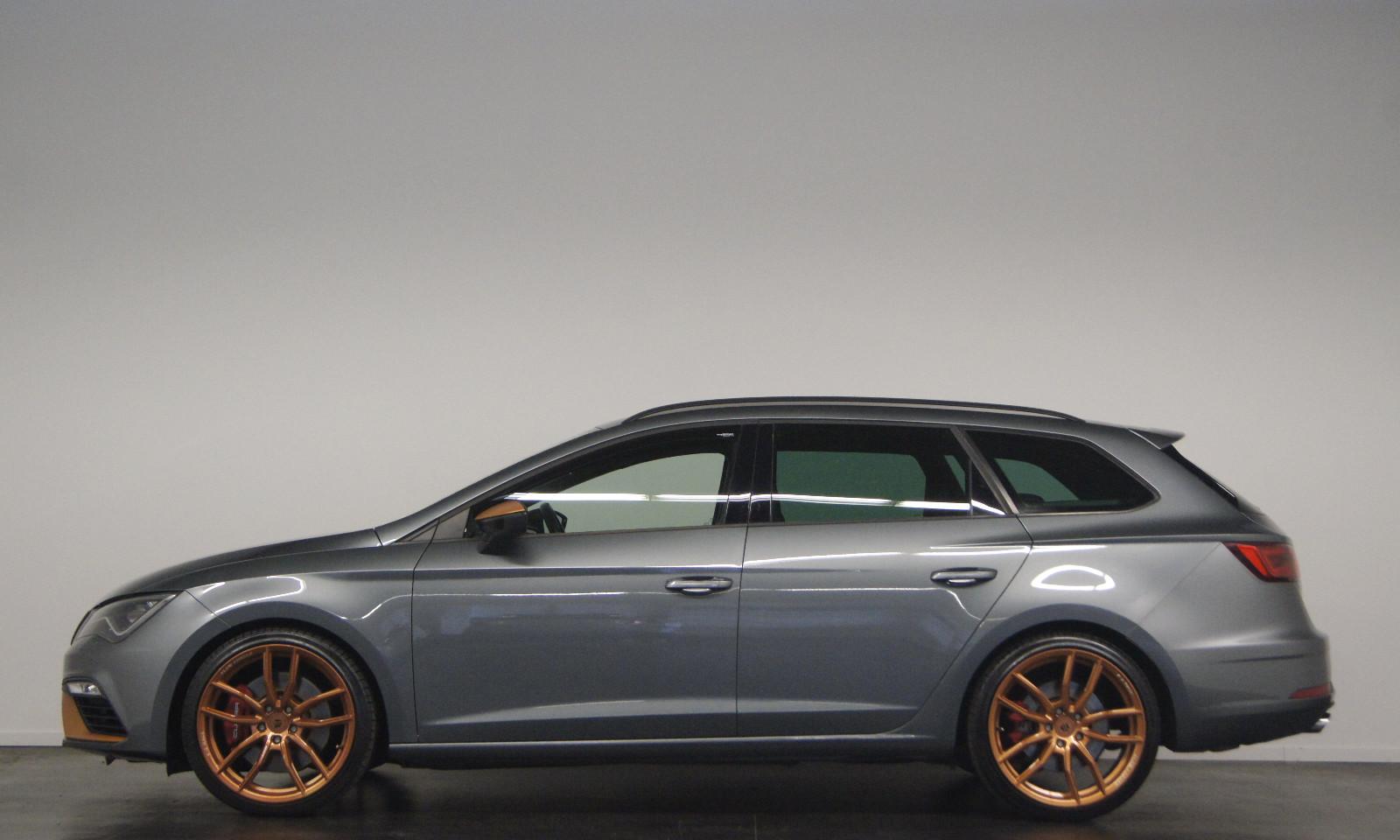Seat Leon ST Cupra 300 ch 4Drive • DSG • Cuir • Virtual Cockpit • Caméra - Apple CarPlay • DCC