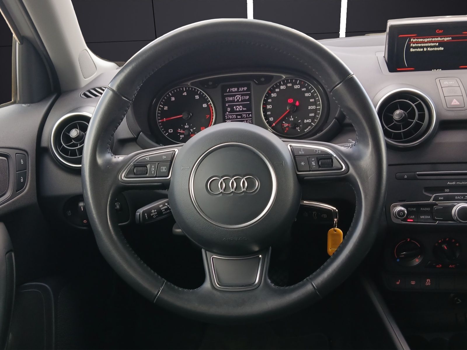 Fahrzeugabbildung Audi A1 Sportback TFSI basis GRA SH