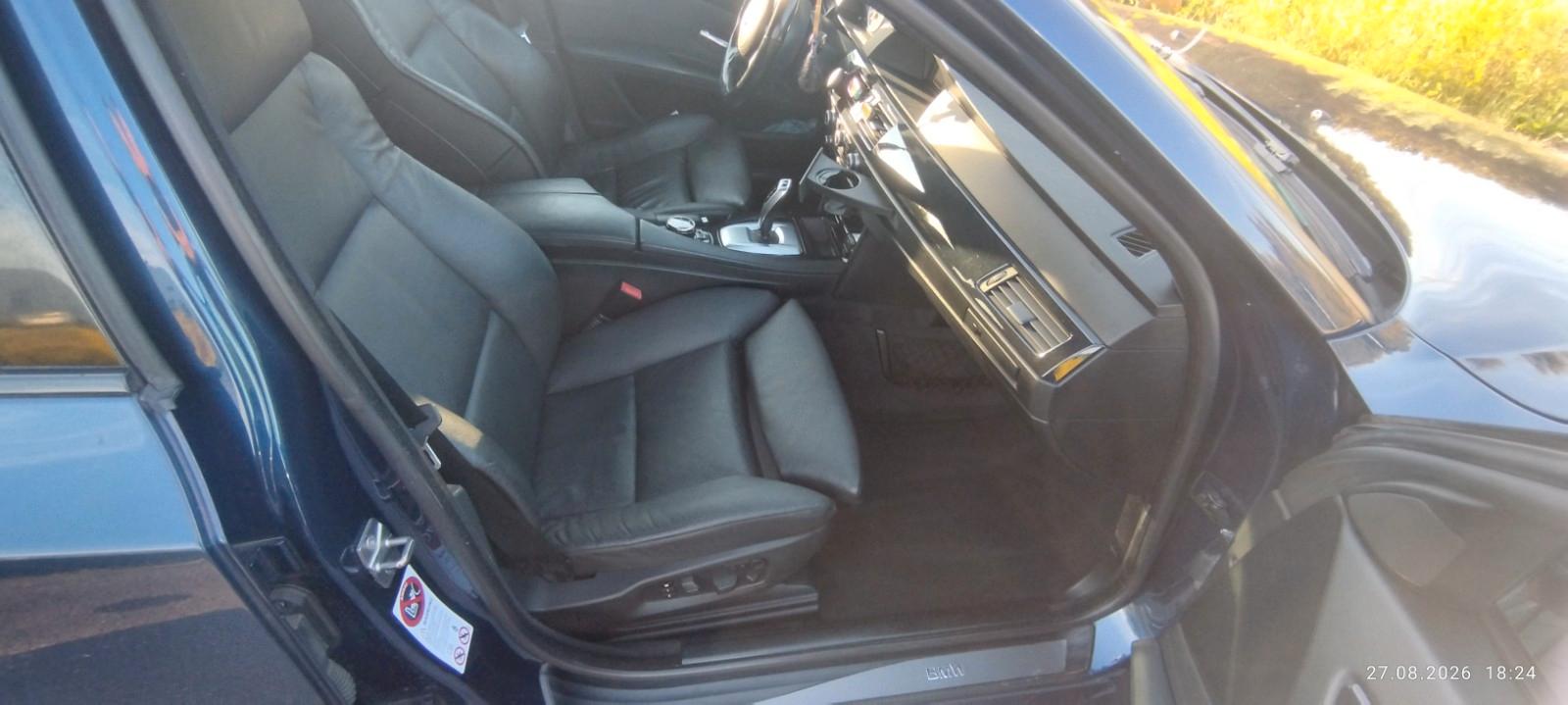 BMW 530d xDrive touring Edition Exclusive Editio...