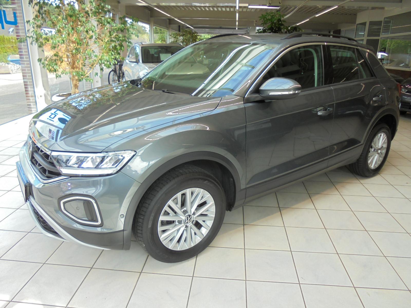 Volkswagen T-Roc Life 1,5DSG/1.Hd/AHK/SHZ/Klima/LED/PDC/App