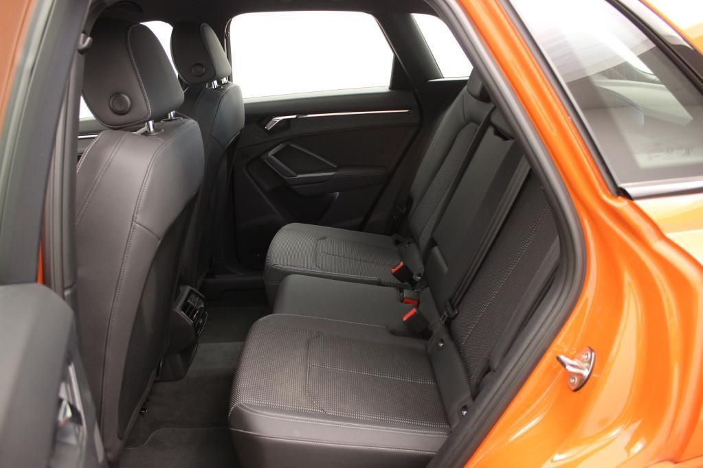 Audi Q3 35 S Line 1.5 TFSI Klima*Tempo*Nav*PDC*SH