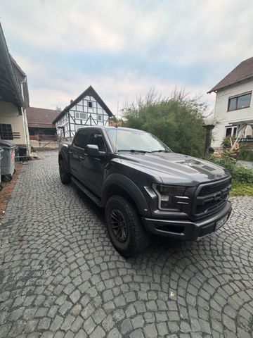 Ford F 150 / Raptor / 4x4 / Vollausstattung