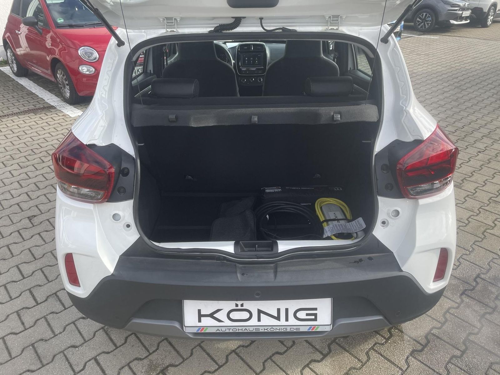 Dacia Spring - Bild 15