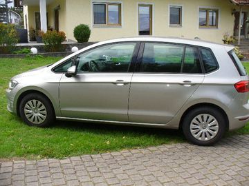 Volkswagen Golf - 5