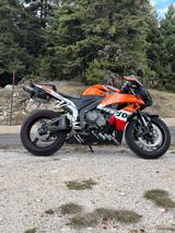 Honda CBR 600 RR - HONDA CBR 600 RR