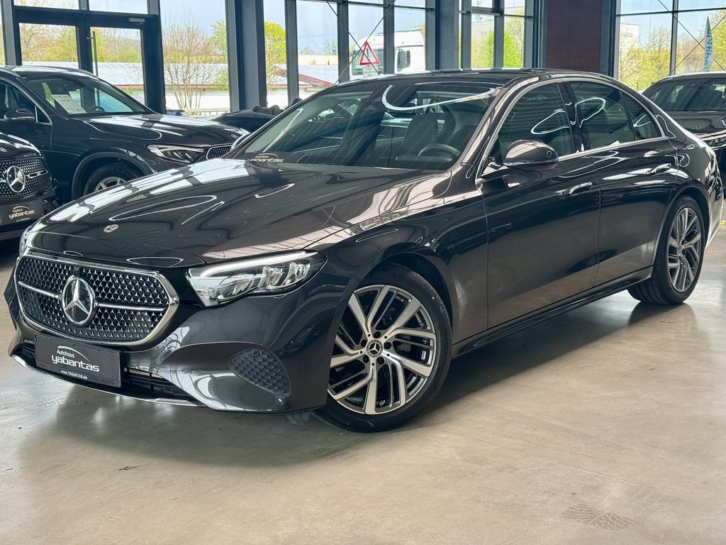 Mercedes-Benz E 220