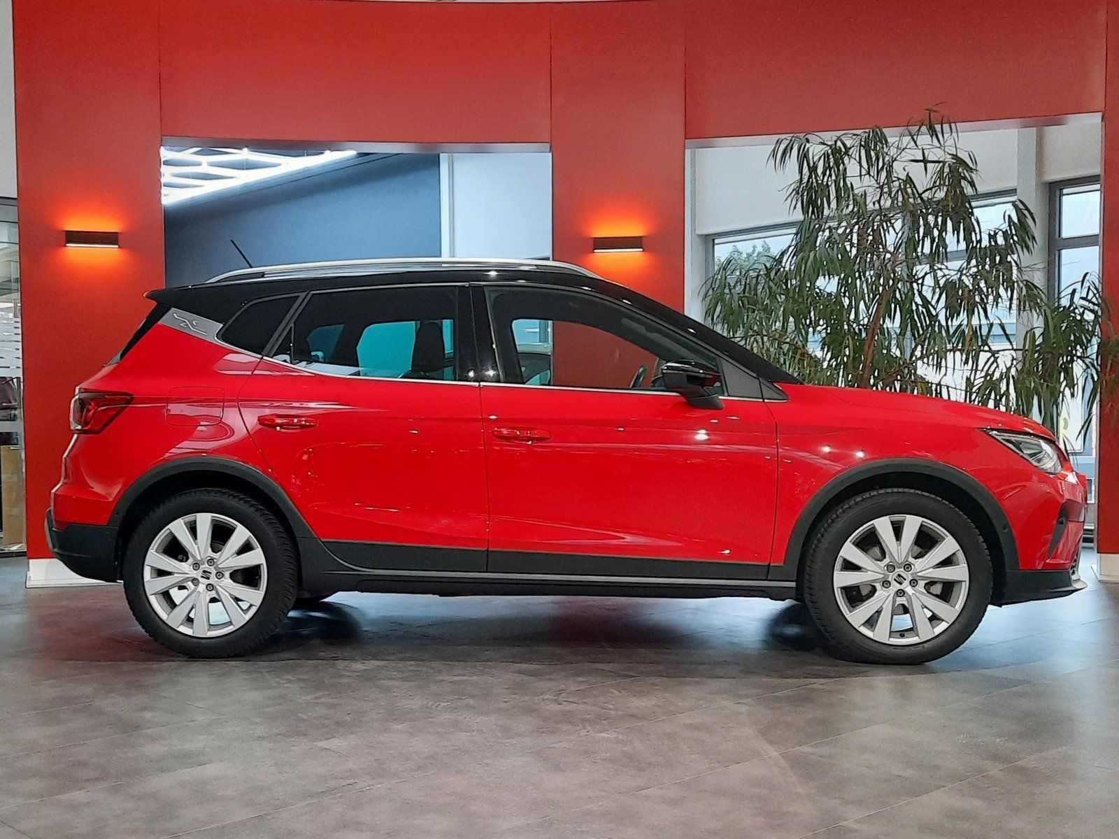 Fahrzeugabbildung SEAT Arona Xperience Beats TSI *Navi*Cam*LED*Sitzhzg*