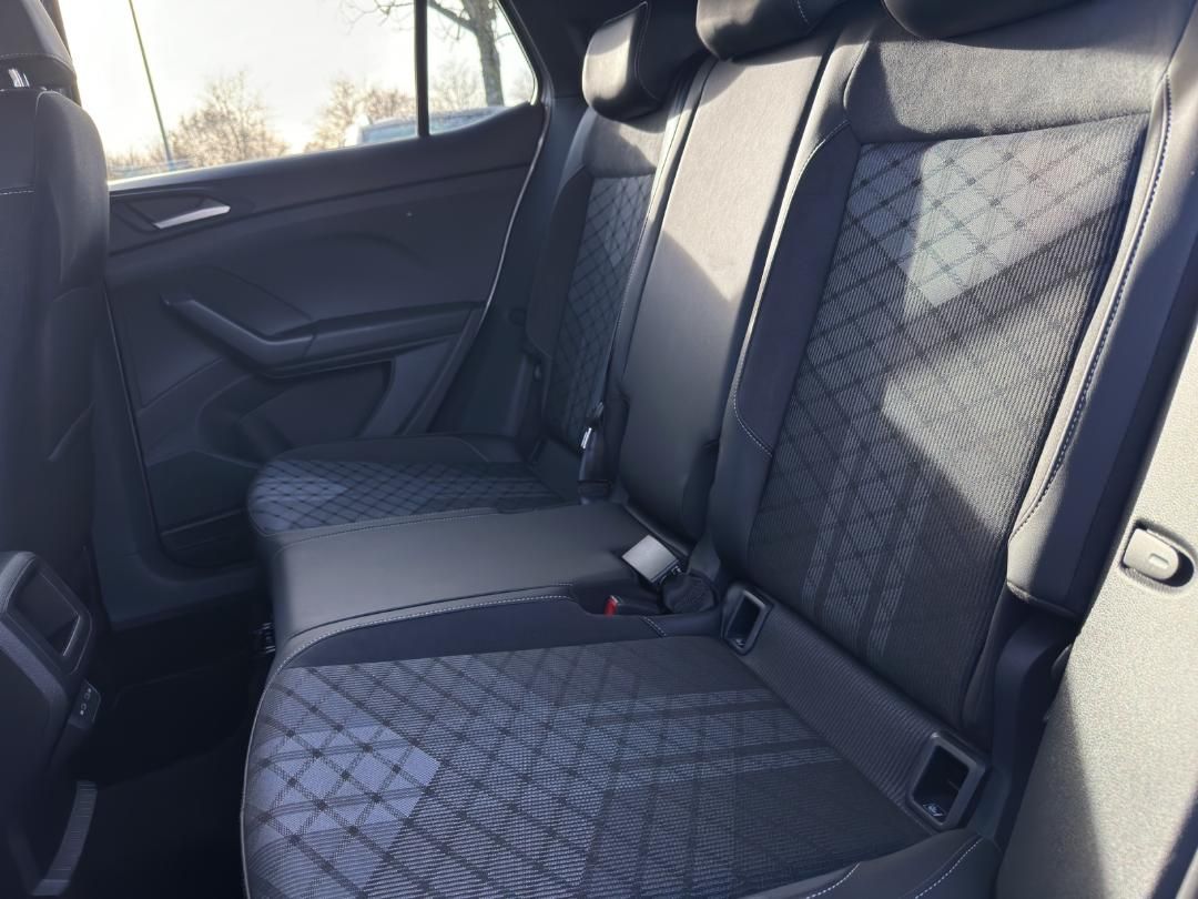 Fahrzeugabbildung Volkswagen T-Cross R-Line 1.5 TSI DSG