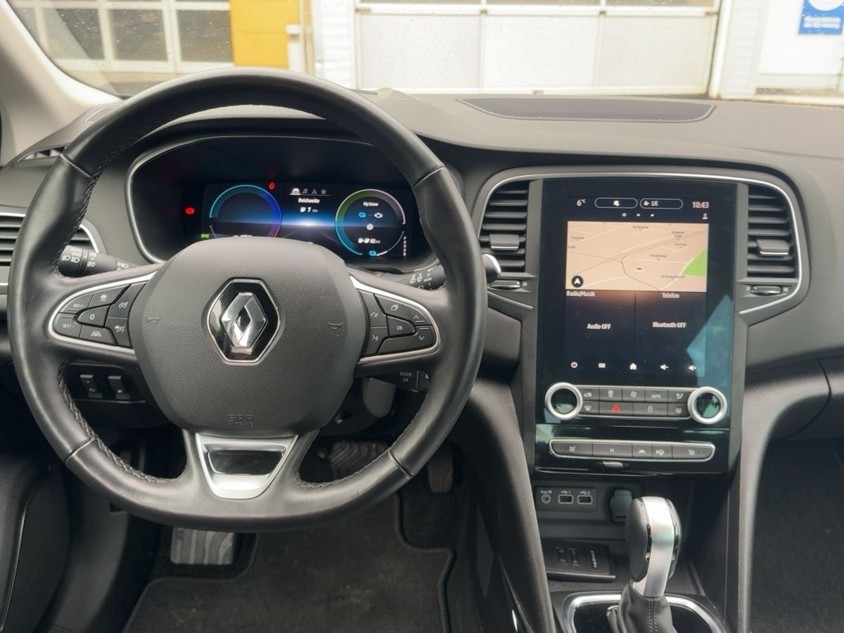 Fahrzeugabbildung Renault Megane INTENS E-Tech Plug-In 160 ACC Head-Up LED