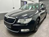 Skoda Superb 2.0 TDI Combi Elegance 1-Hand Navi - Skoda Superb: Combi Elegance