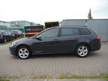 Volkswagen Golf - 3