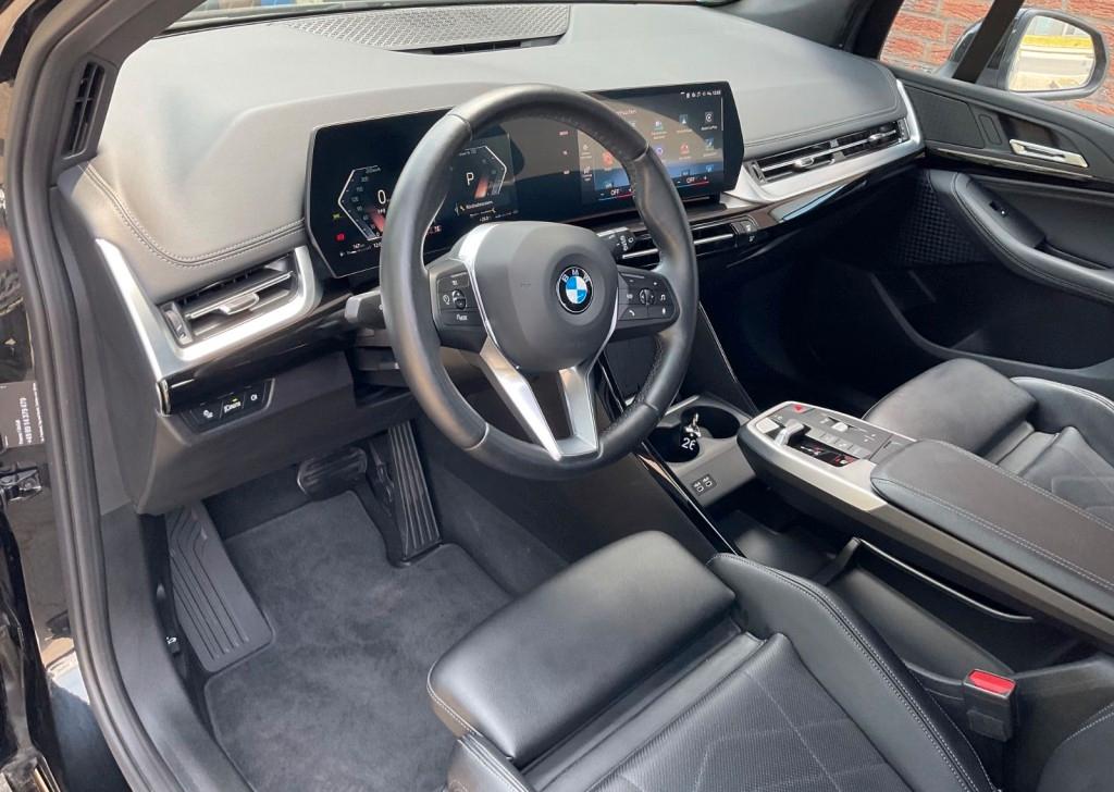 BMW 220
