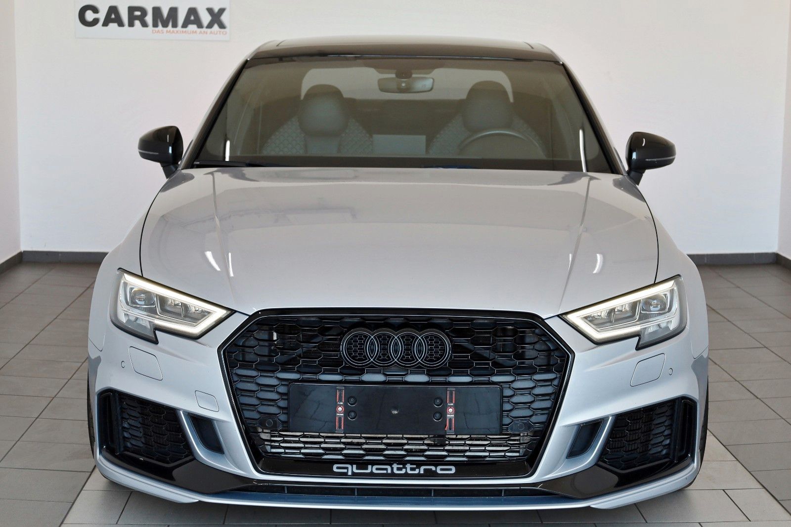 Fahrzeugabbildung Audi RS3 Lim. 2.5TFSI quattro RS-Sitze,PanDach,Bang&O