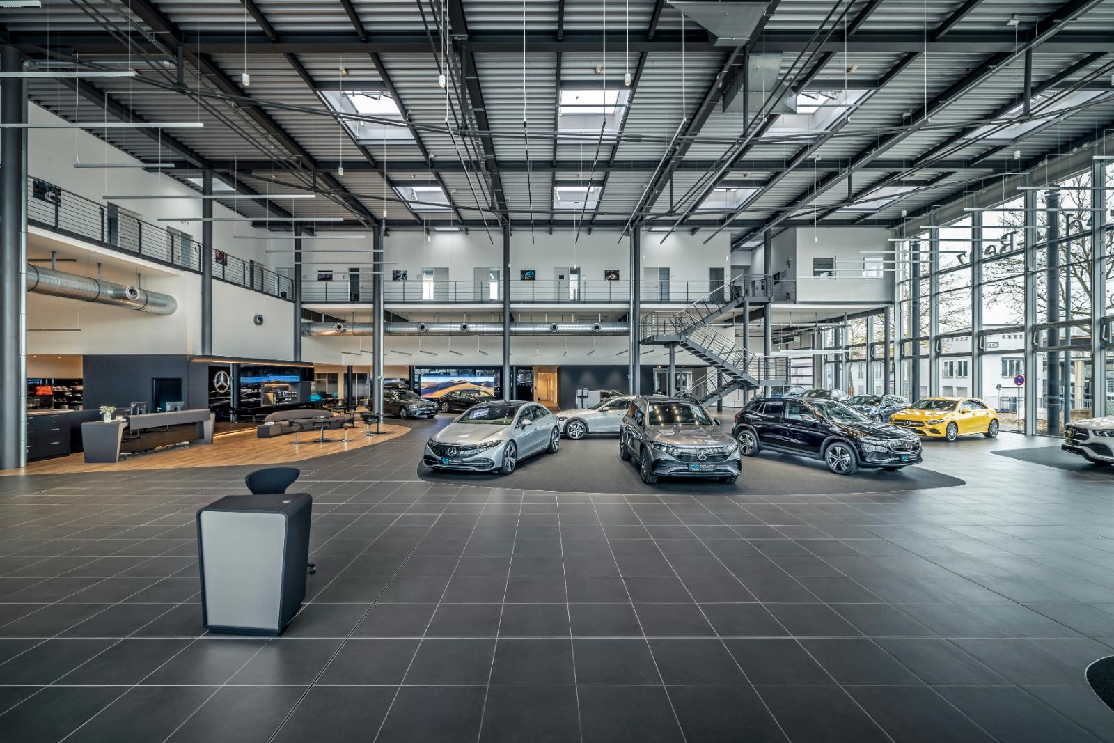 showroom-image-main