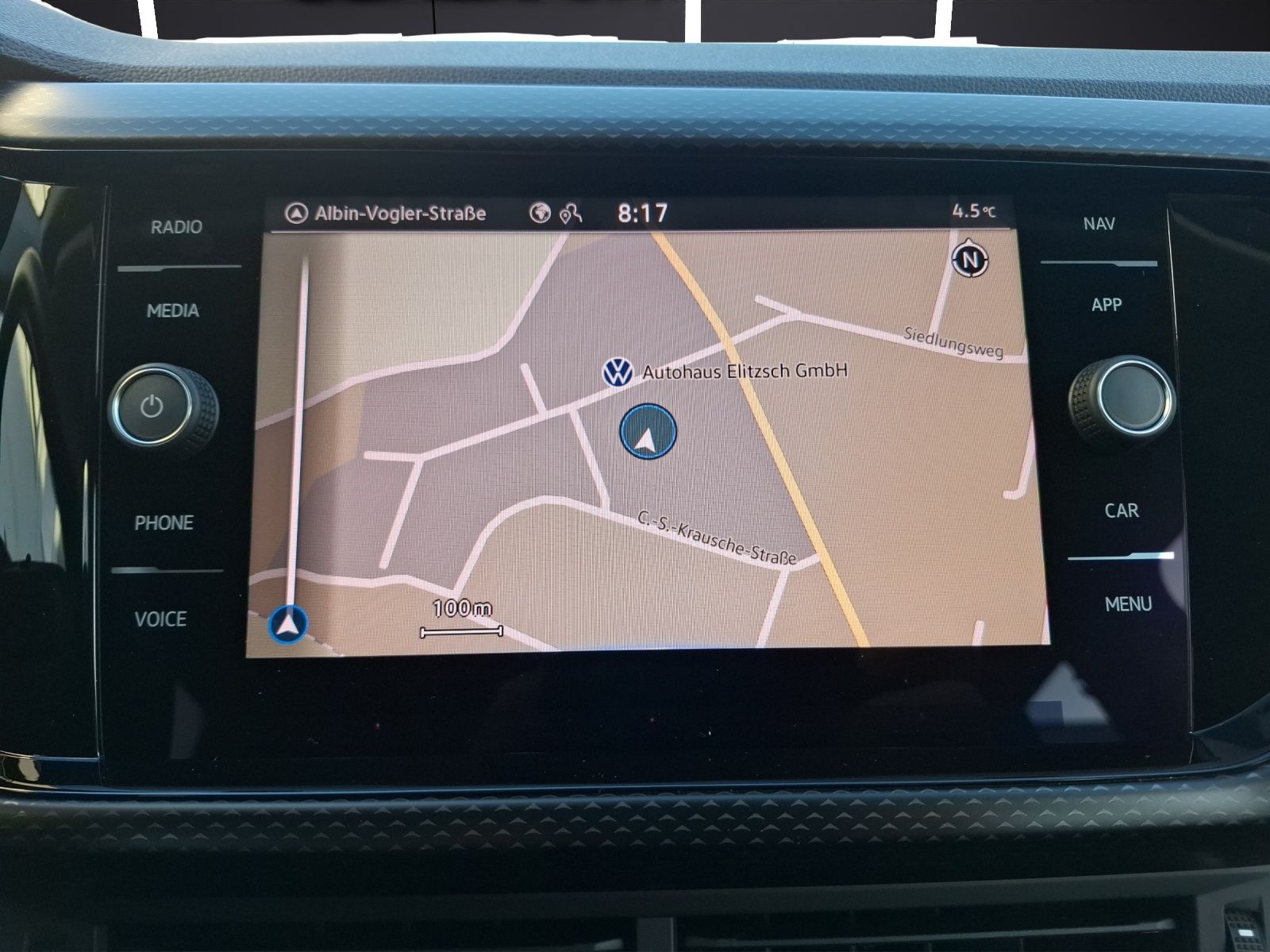 Fahrzeugabbildung Volkswagen T-Cross TSI Life DSG Navi AID RFK SH LM