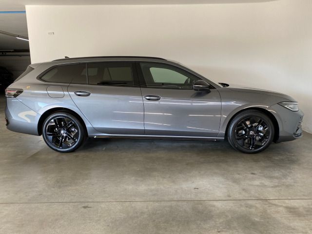 Passat R-Line 2.0 TDI DSG 4motion PANO+AHK