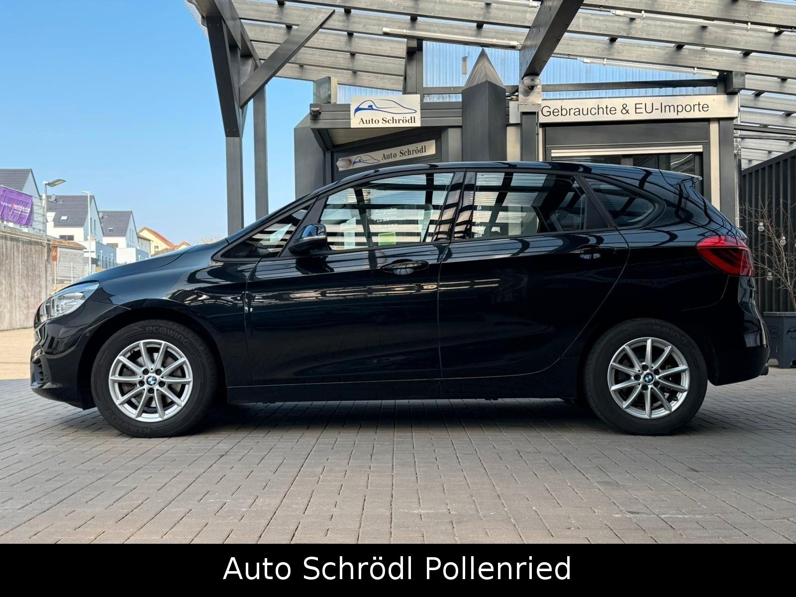 BMW 218i Active Tourer Advantage, LED, Navi, Keyless