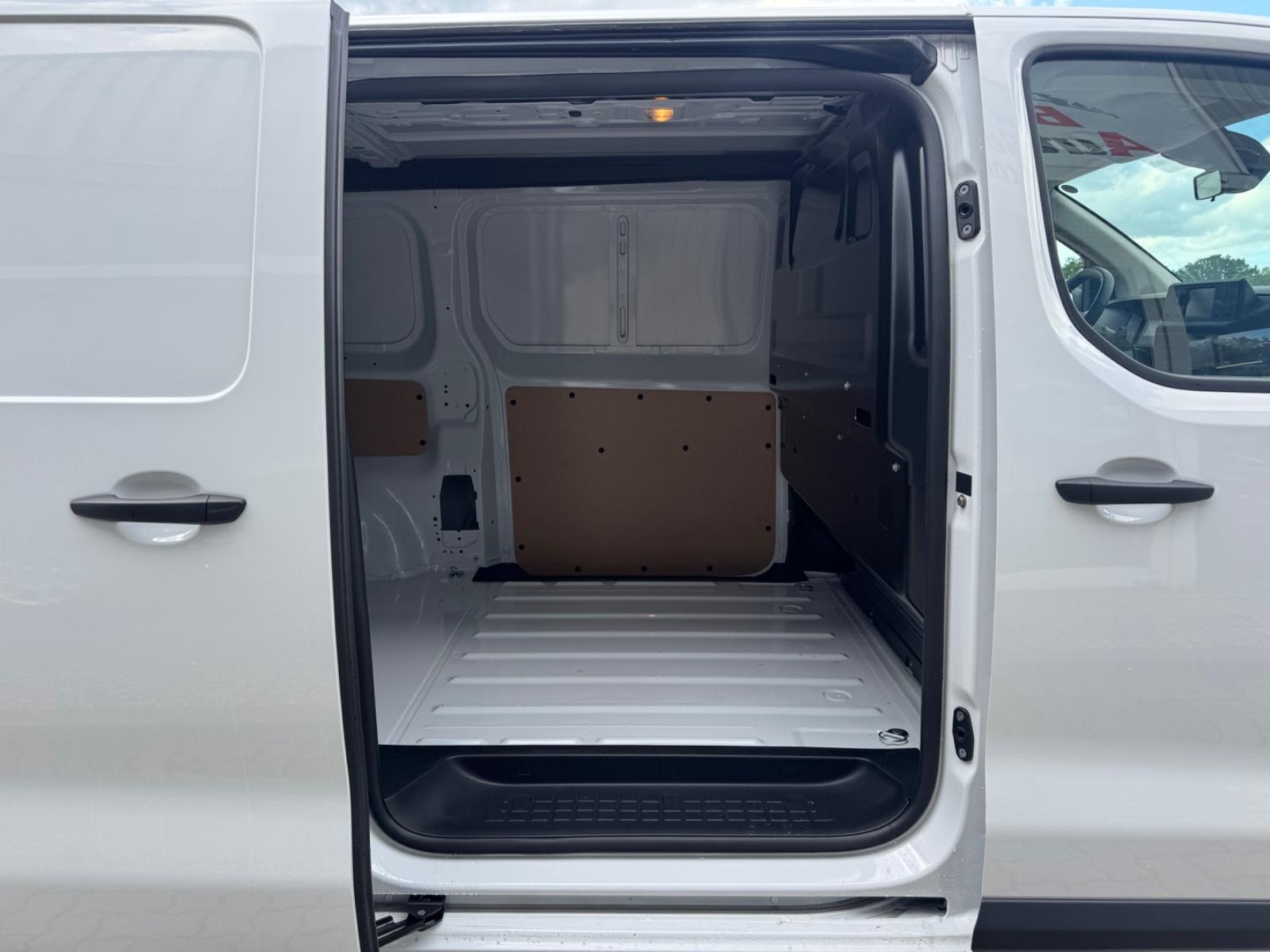 Toyota PROACE L1 KASTEN MEISTER/AHK/SITZHZG./TEMPO