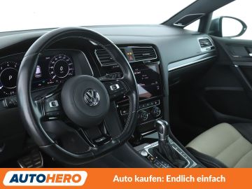 Volkswagen Golf - 11