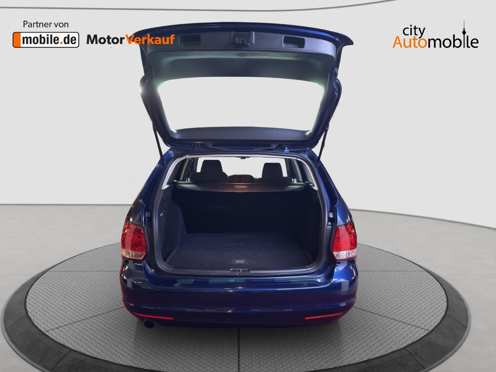 Volkswagen Golf 2011 — photo 22