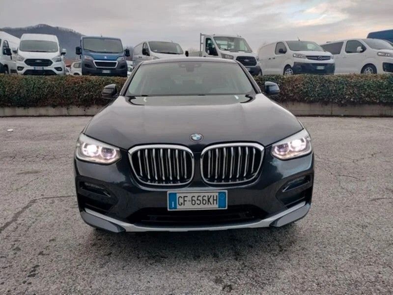 Image of BMW X4