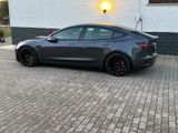Tesla Model 3 Allradantrieb mit Dualmotor Performa... - Tesla Model 3 von privat