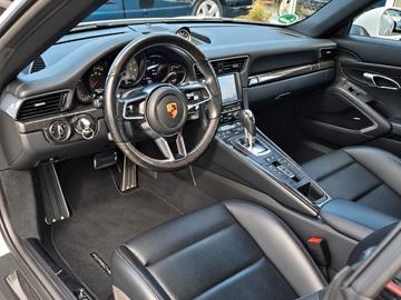 صورة 8 لـ 2014 Porsche 991