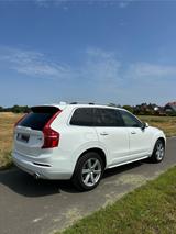 Volvo XC90 D5 AWD mit Standheizung  - Volvo XC90 von privat