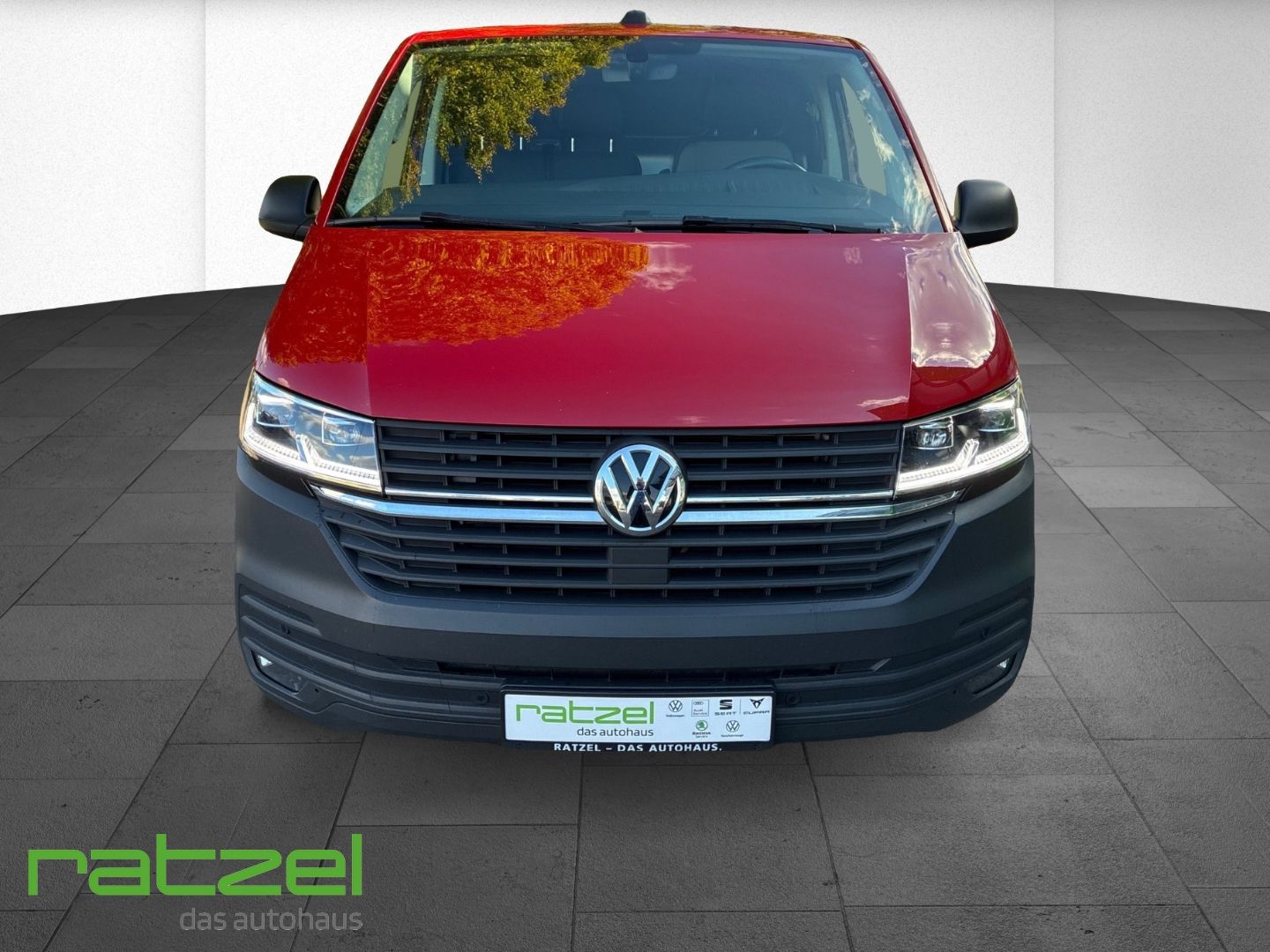 Fahrzeugabbildung Volkswagen T6.1 Kasten 2.0 TDI DSG Leder LED DAB SHZ Fernli