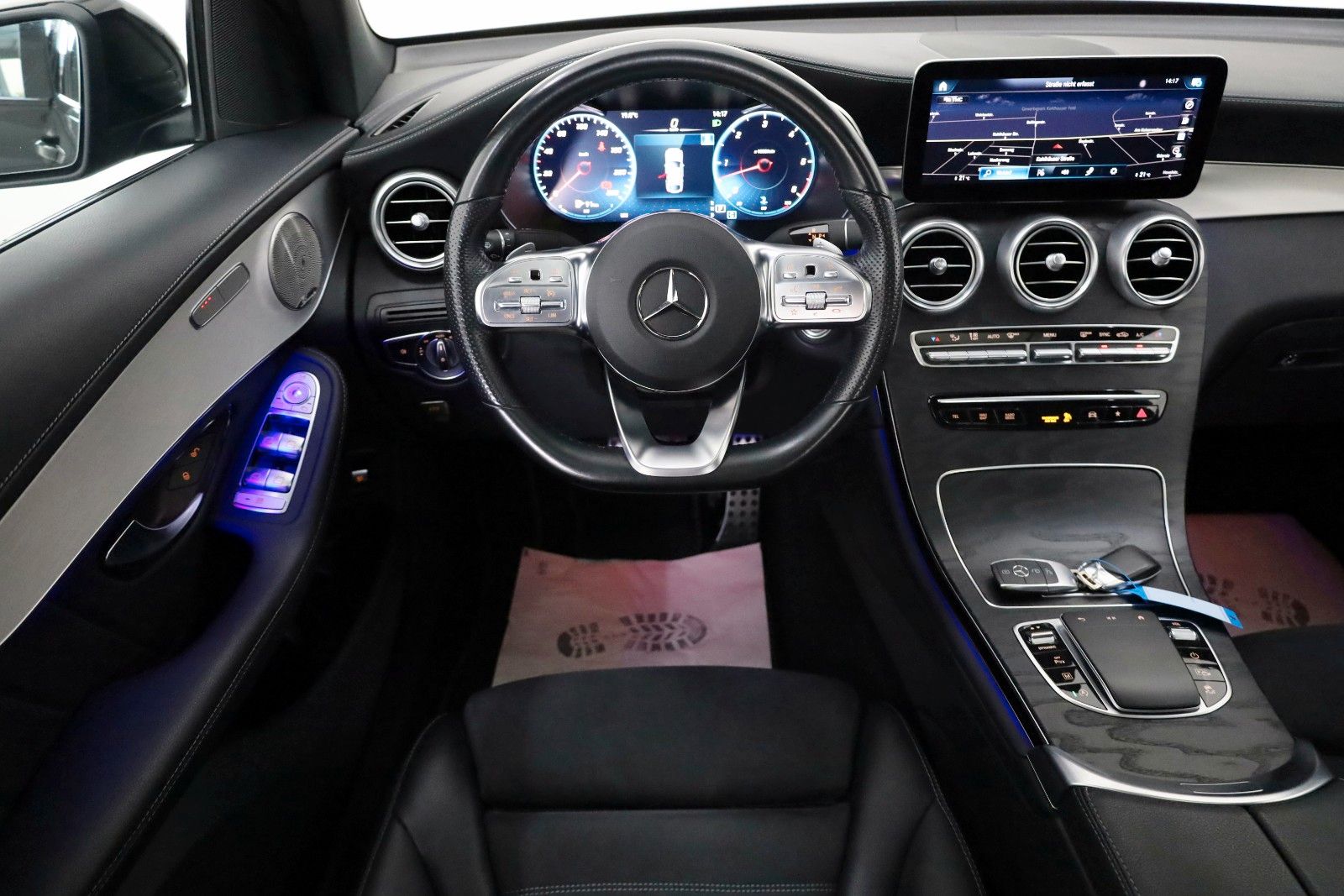 Fahrzeugabbildung Mercedes-Benz GLC 400d Coupe 4M,AMG line,Night-Pak,360°,SD,AHK