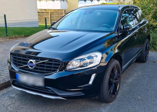 Volvo XC60 D4 SUMMUM 2016 190PS