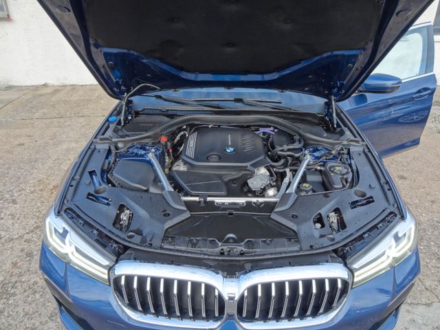 Fahrzeugabbildung BMW 520d xDrive M Sport/1.Hd/Virtual/Kam/Navi/LED/