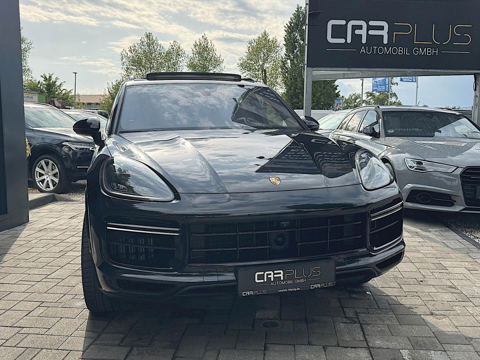 Fahrzeugabbildung Porsche Cayenne Turbo Black Edition *Matrix*ACC*TECHART*