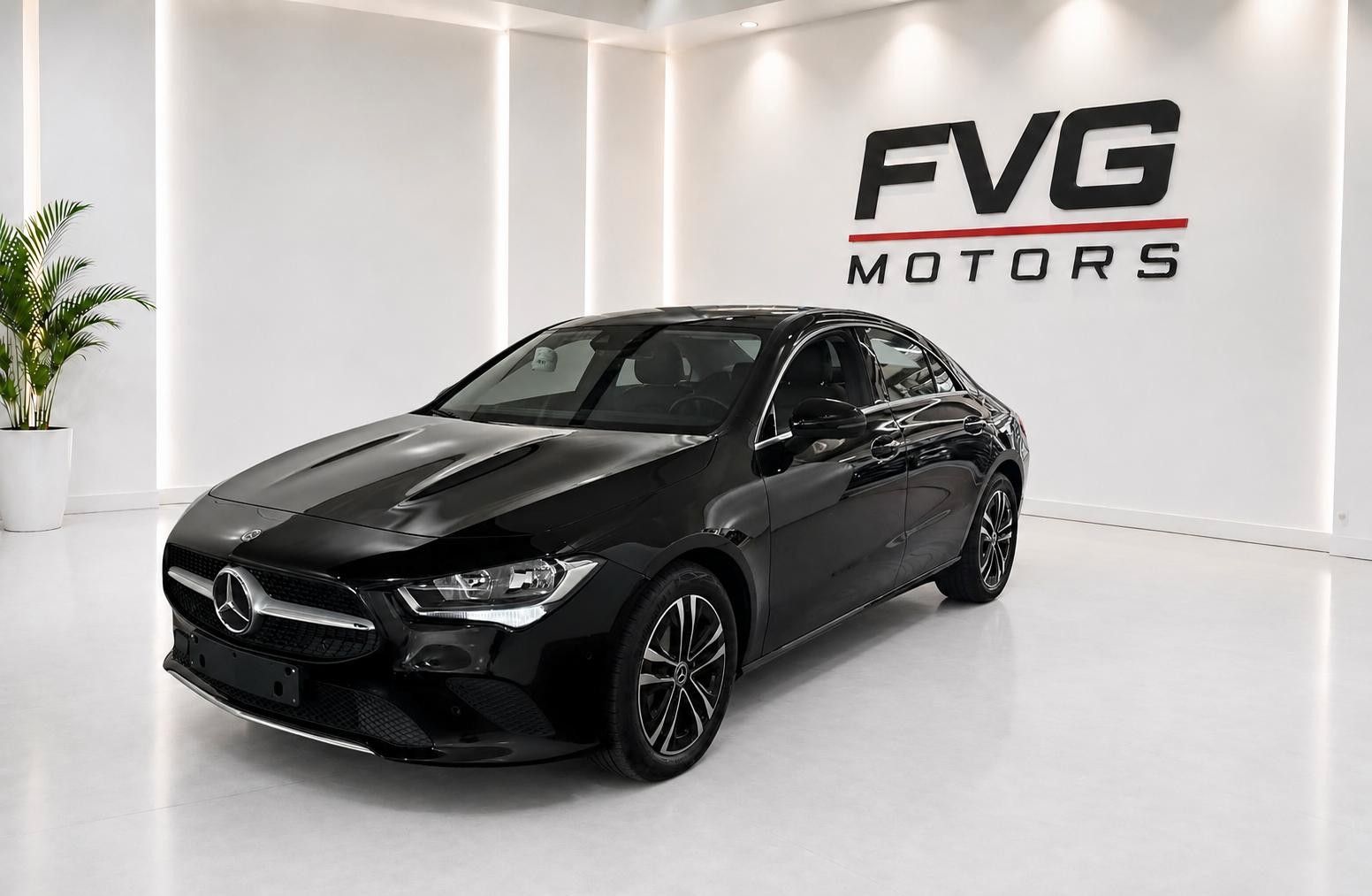 Mercedes-Benz CLA 180 Kamera 360° foto 3