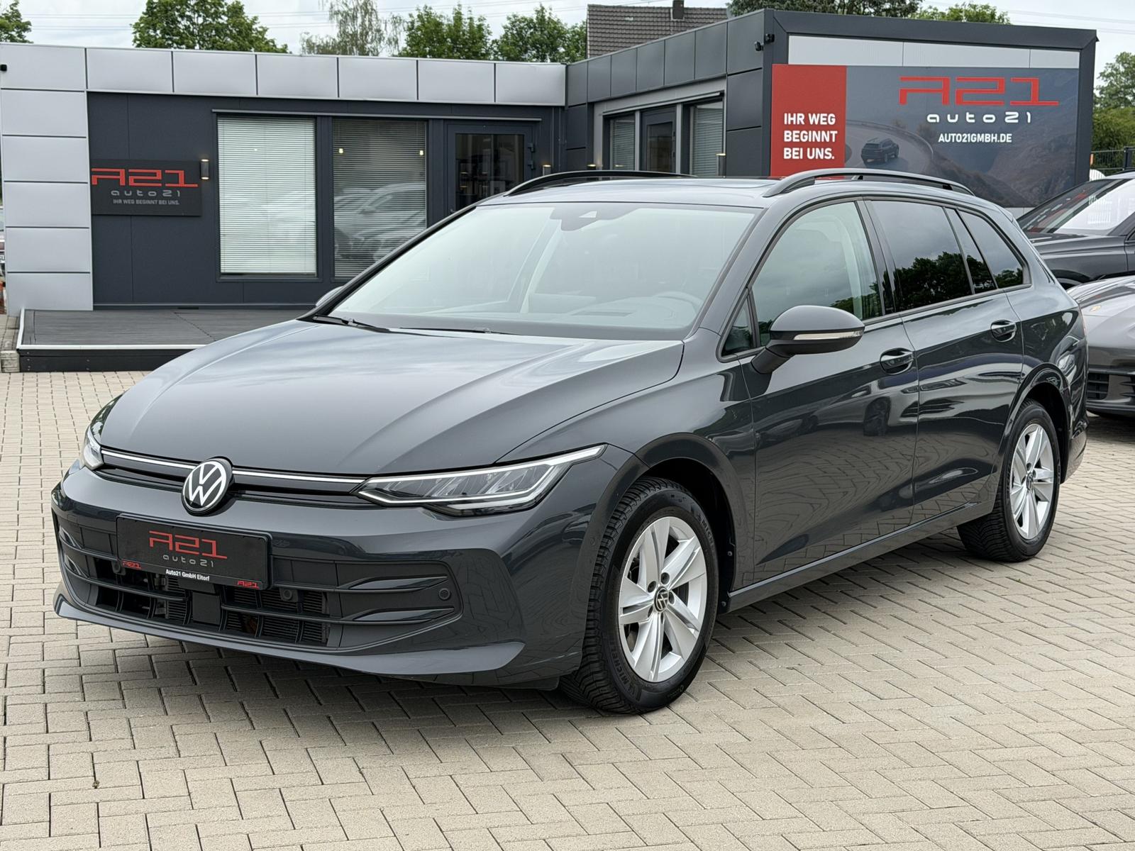 Volkswagen Golf 2.0 TDI Life Pano|HUD|AHK|ACC|Ambiente|Cam 