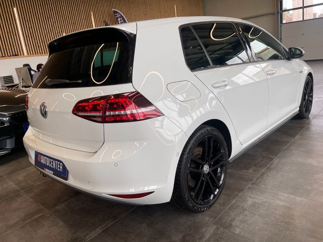 Volkswagen Golf VII Lim. GTD BMT *NAVI*SZHZ*PDC*BI-XENON*