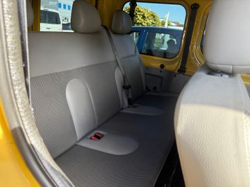 Renault Trafic L1H1  Expression+Navi+AHK+9Sitze+Bett