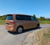 Volkswagen T7 Multivan 2.0 TDI DSG HuD NAVI  7S ACC R-KAM - VW T7 Multivan von privat