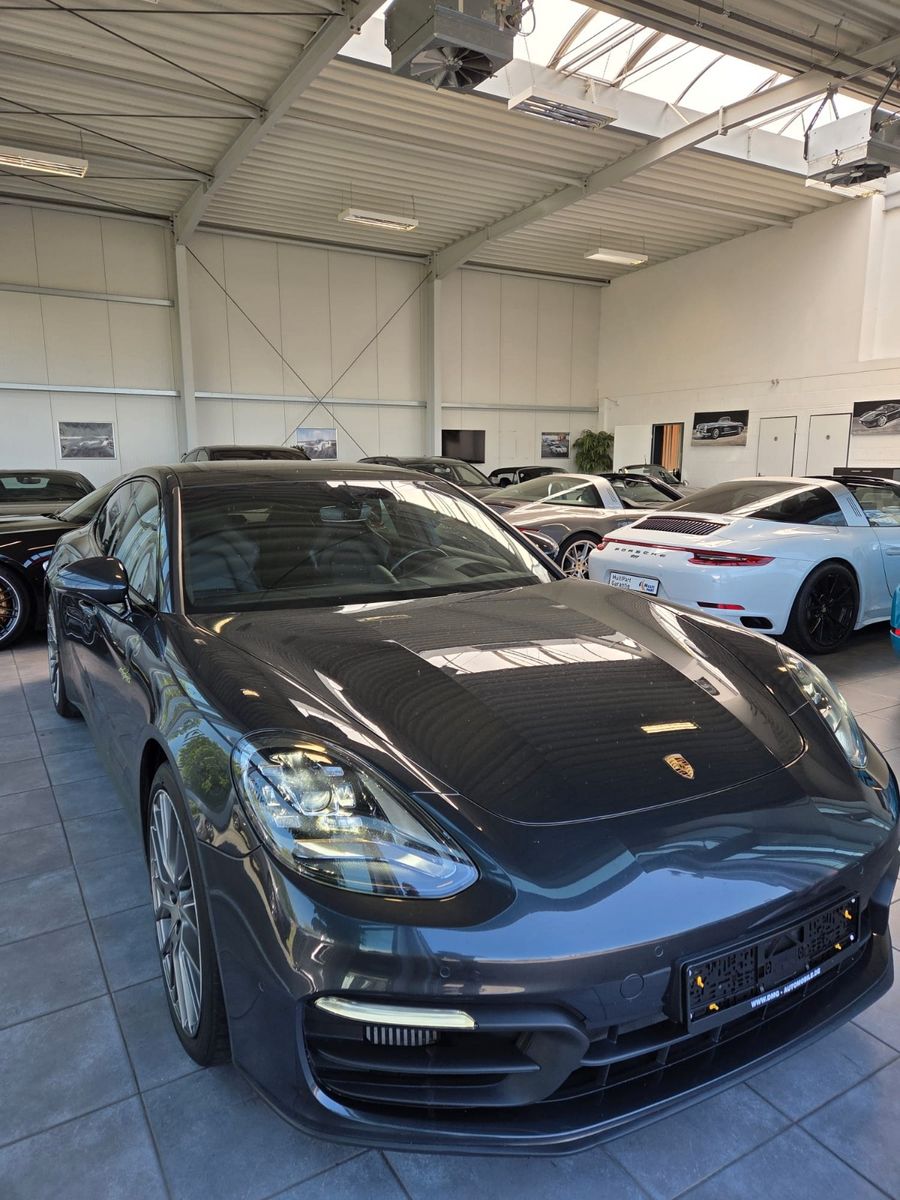 Fahrzeugabbildung Porsche Panamera 4 E-Hybrid Platinum Edition/VOLL