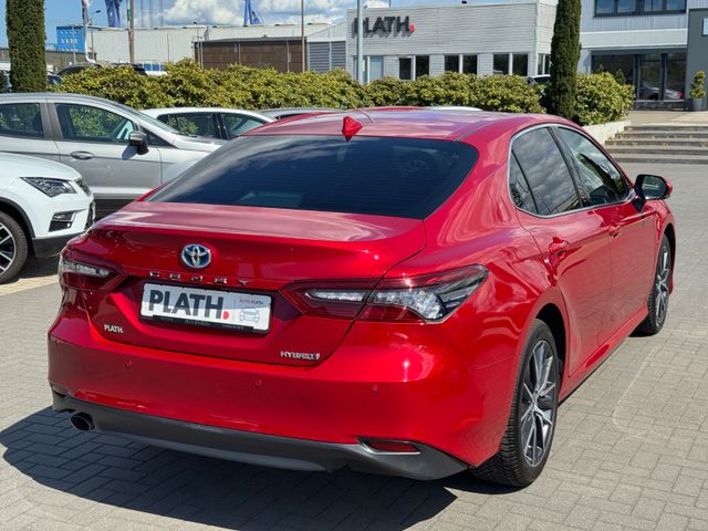 Toyota Camry  Hybrid Executive