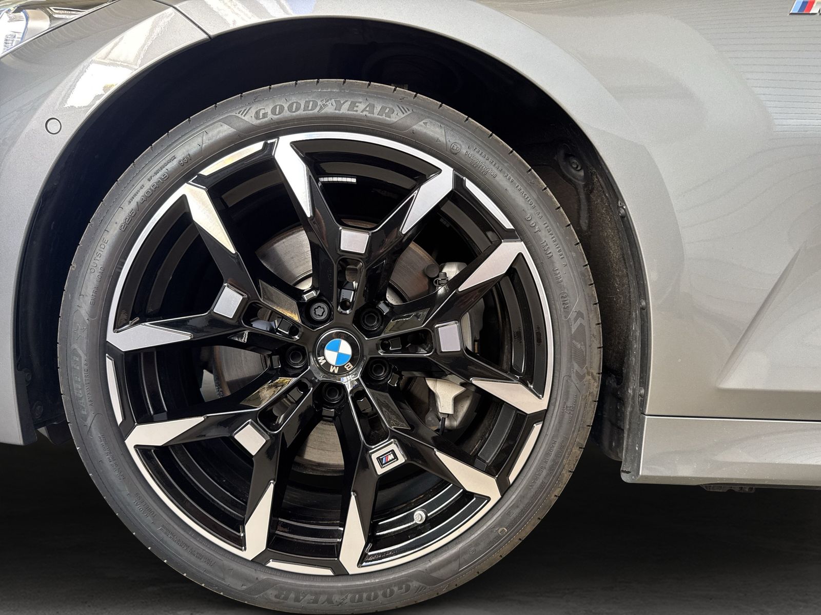 BMW 330 - Bild 17