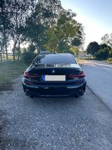 BMW 318i M Sport Automatik M Sport - BMW 318 Gebrauchtwagen in München