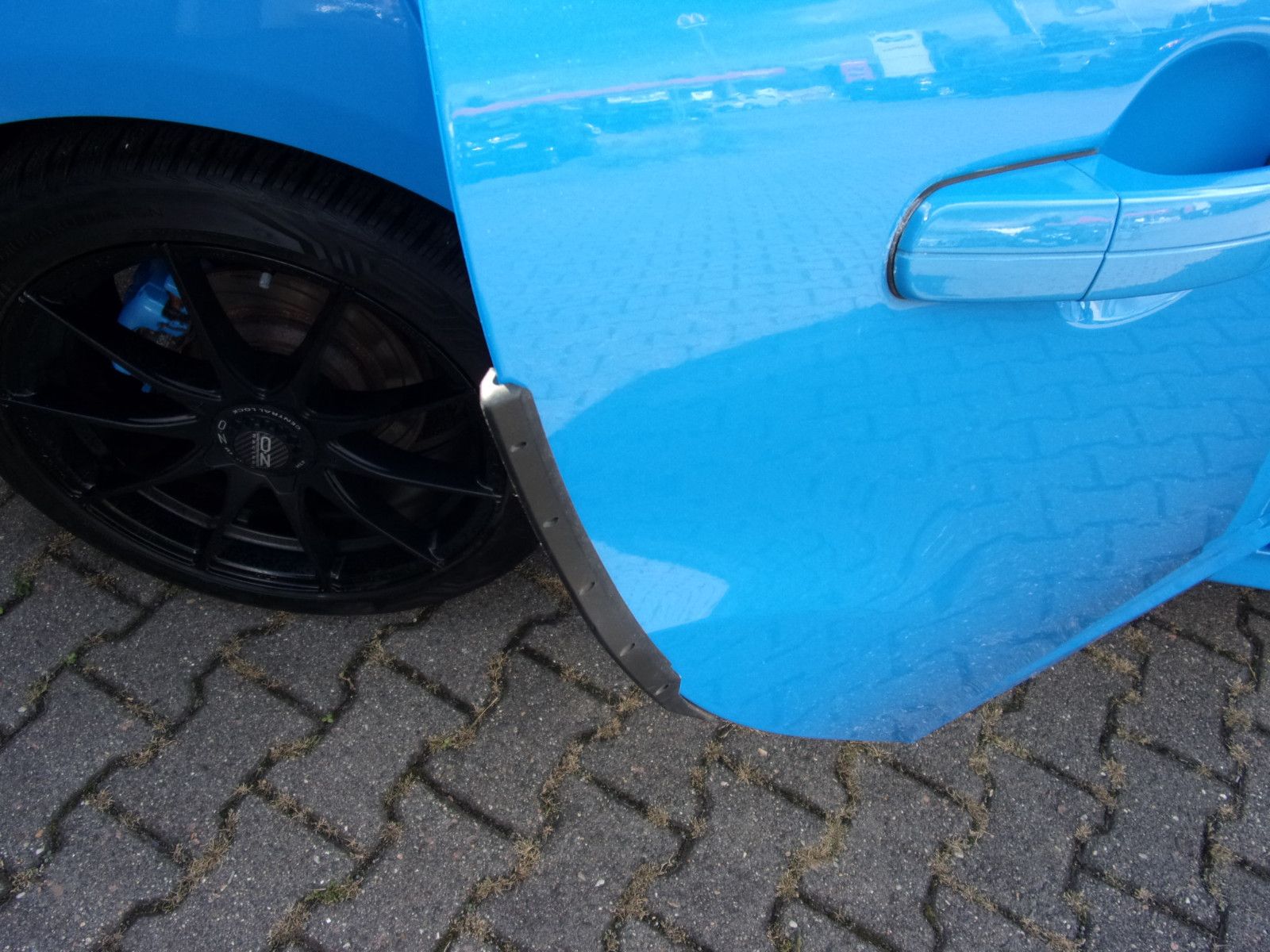 Ford Focus Lim. RS Blue & Black Scheckheft foto 11