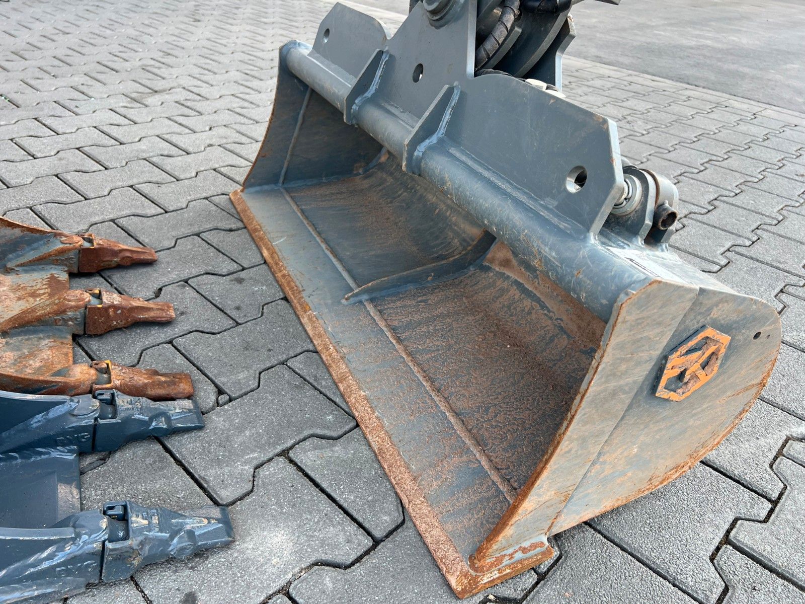 Fahrzeugabbildung Bobcat E17 / MS01 / nur 57h! / 2023 / Löffelpaket