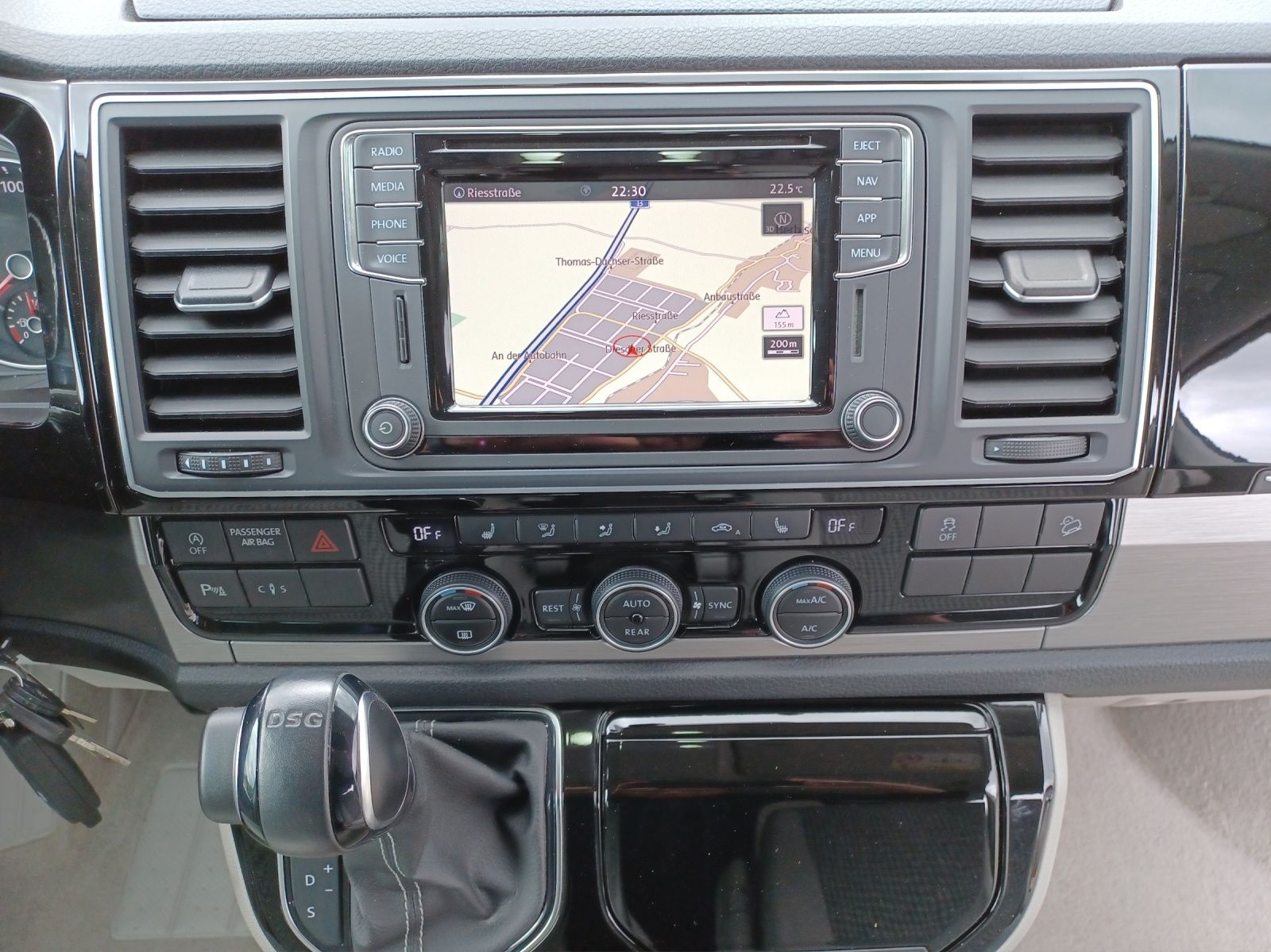 Fahrzeugabbildung Volkswagen T6 California Coast Edition 4M STH LED AHK Navi