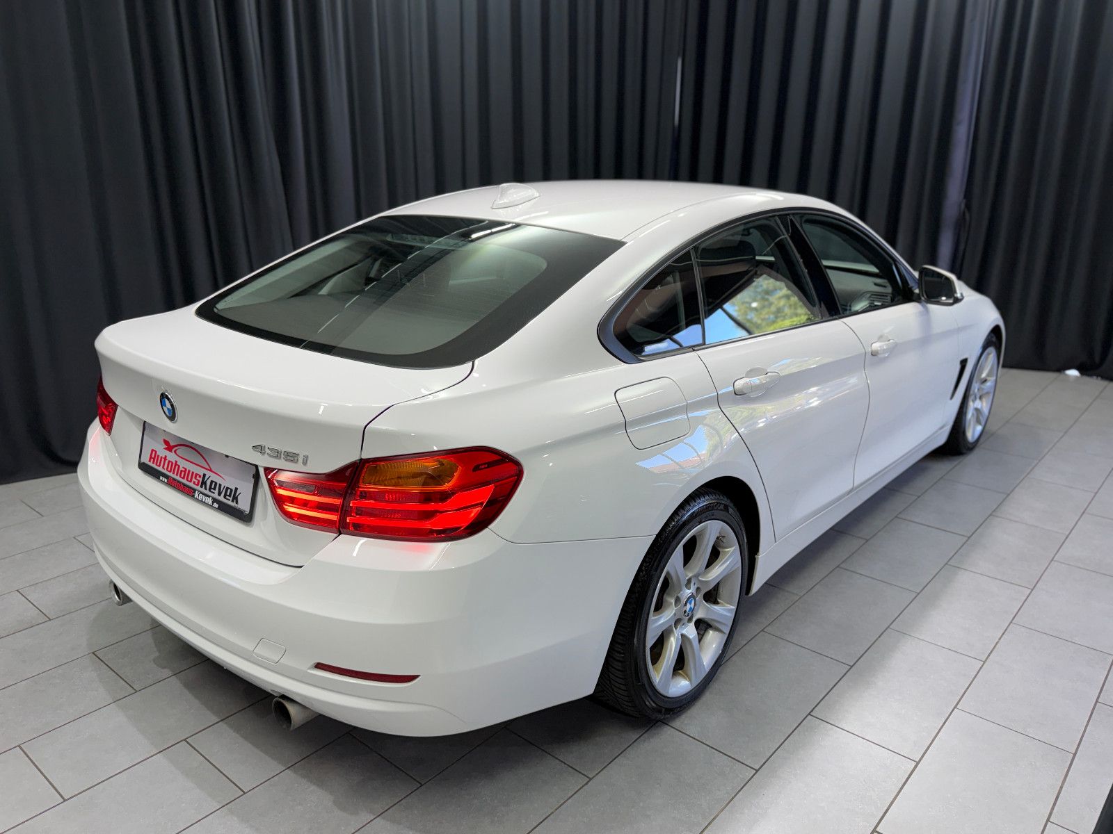 Fahrzeugabbildung BMW 435i Gran Coupe |AHK|AUTOMATIK|