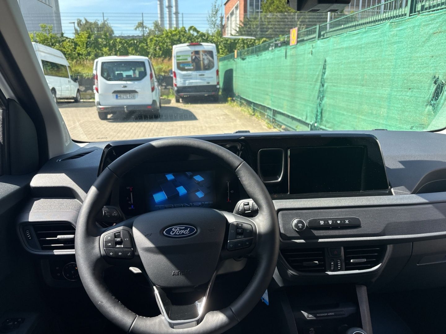 Ford Transit Courier - Bild 12
